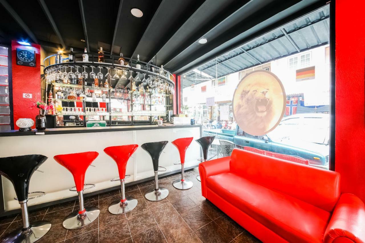 Oyo 244 Roar Inn Patong Εξωτερικό φωτογραφία