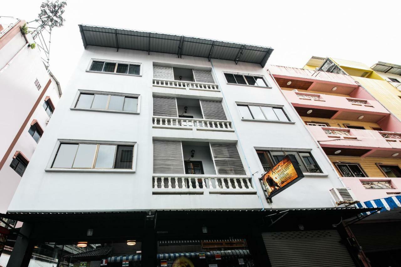 Oyo 244 Roar Inn Patong Εξωτερικό φωτογραφία